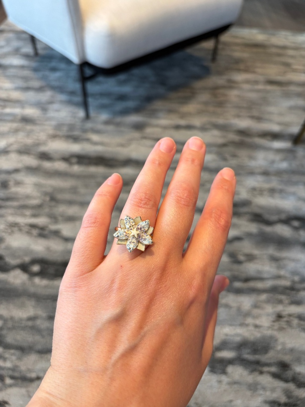 Swarovski Louella Flower Ring Gold Tone Crystal Pavé Enamel Size 55 (US 6.75)
